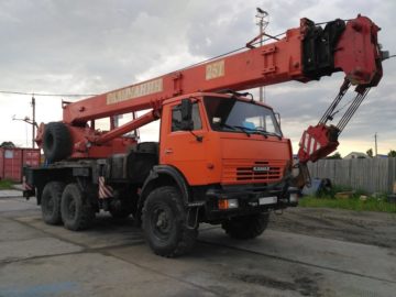 Фото автокрана Галичанин