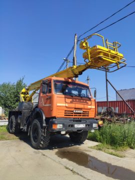 Фото автовышки компании «Автокран-Сургут»